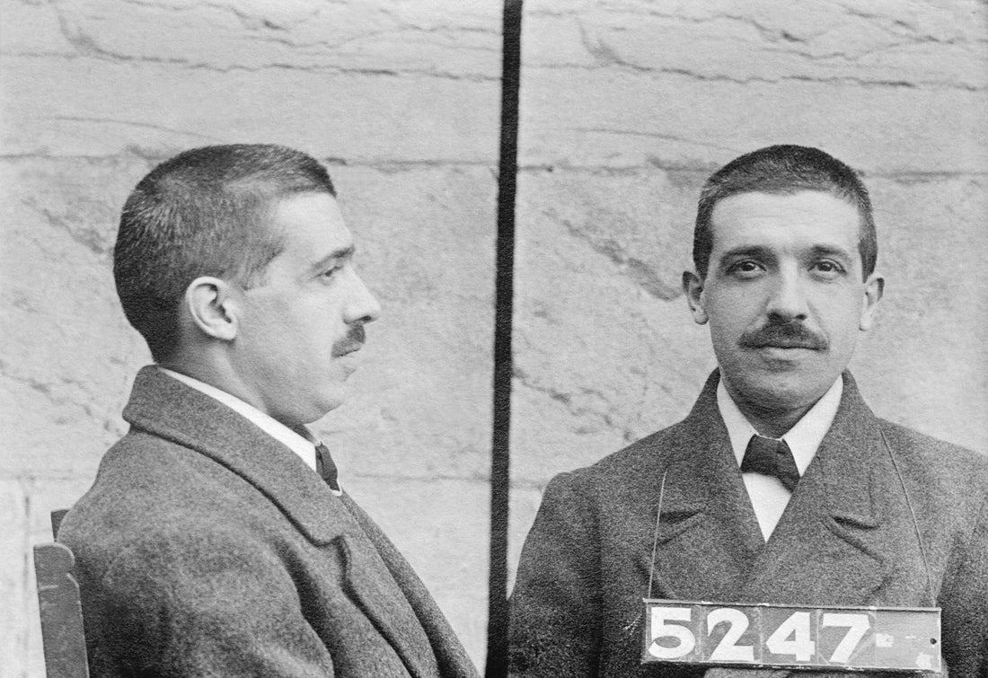 Foto segnaletica storica autentica di Carlo Ponzi, anni Venti, pubblico dominio